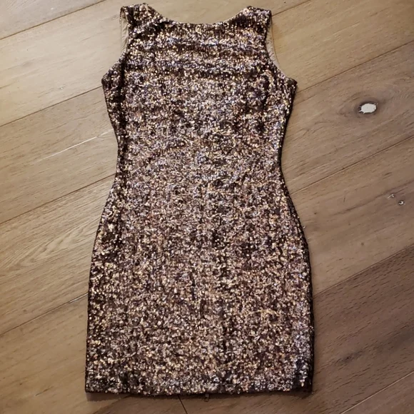 dress the population gold sequin mini dress Dress the Population gold sequin mini dress S